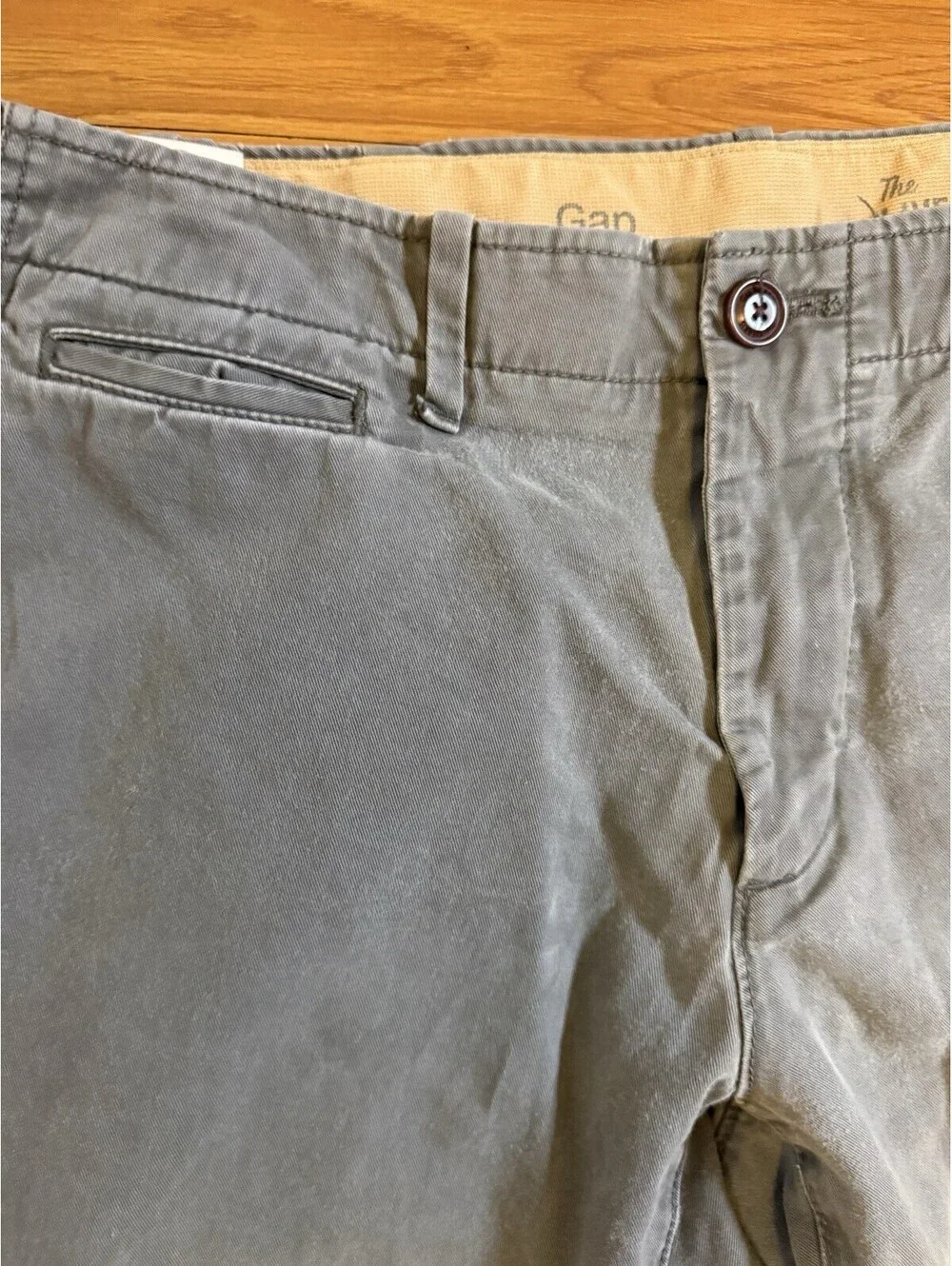 Gap Lived-In Straight 100% Cotton 31 x 30 Khakis